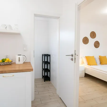 Resto Letniskowe База отдыха *